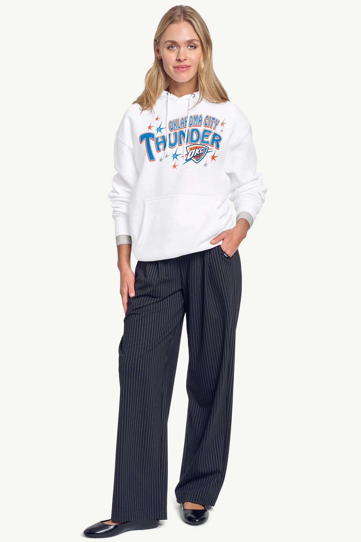 Starter Great Value | WOMENS OKLAHOMA CITY THUNDER FIREWORKS HOODIE