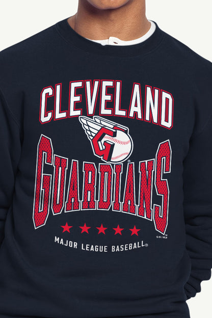 Starter Quality | MENS CLEVELAND GUARDIANS CENTER SQUEEZE SWEATSHIRT