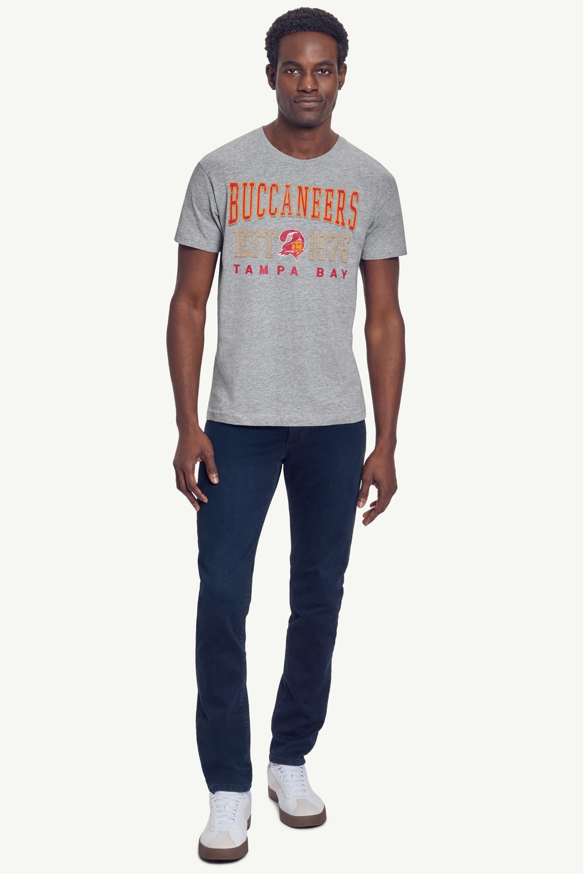 Starter Essential | MENS TAMPA BAY BUCCANEERS RETRO T SHIRT
