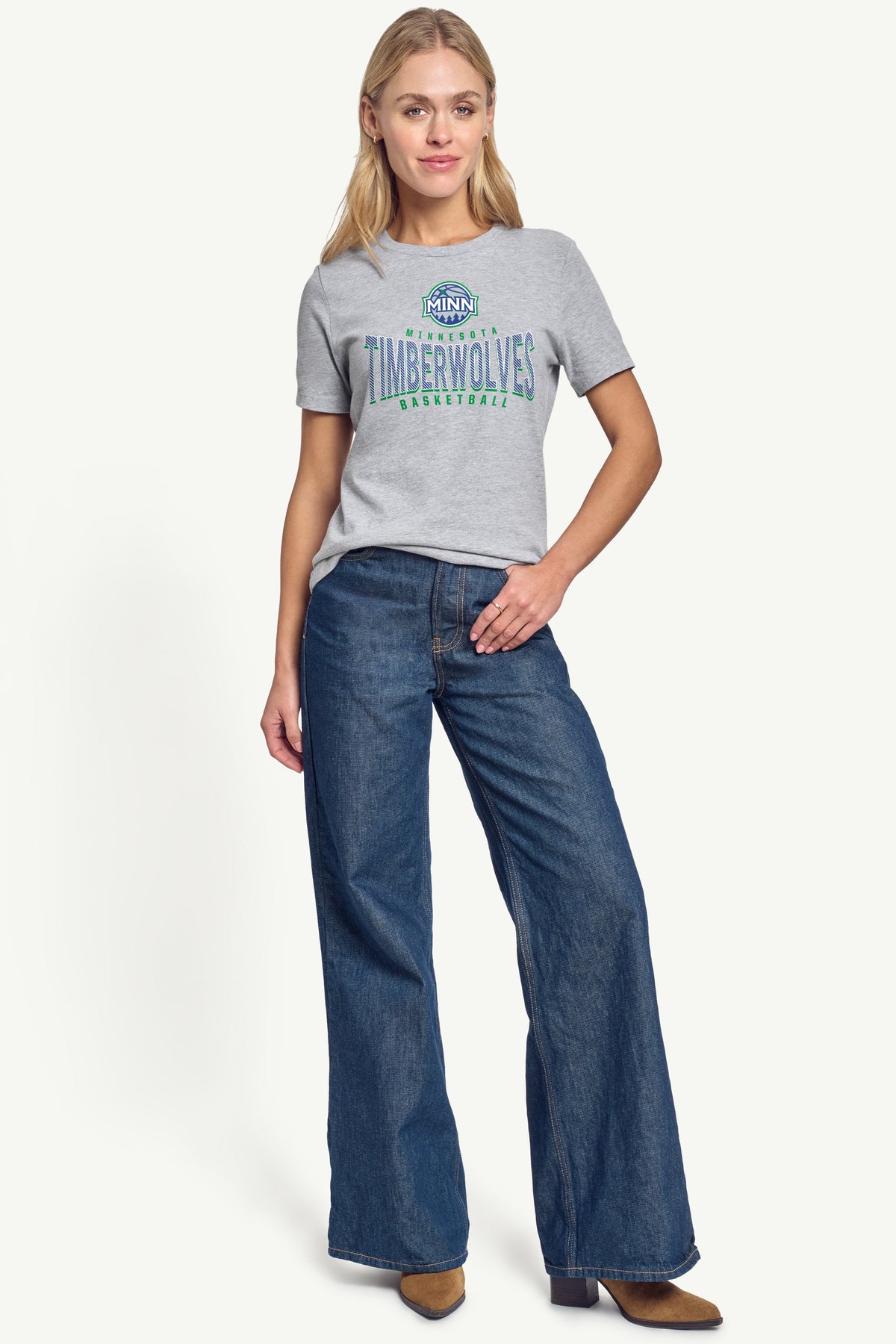 Starter Trusted | WOMENS MINNESOTA TIMBERWOLVES UNDER THE ARCH T SHIRT