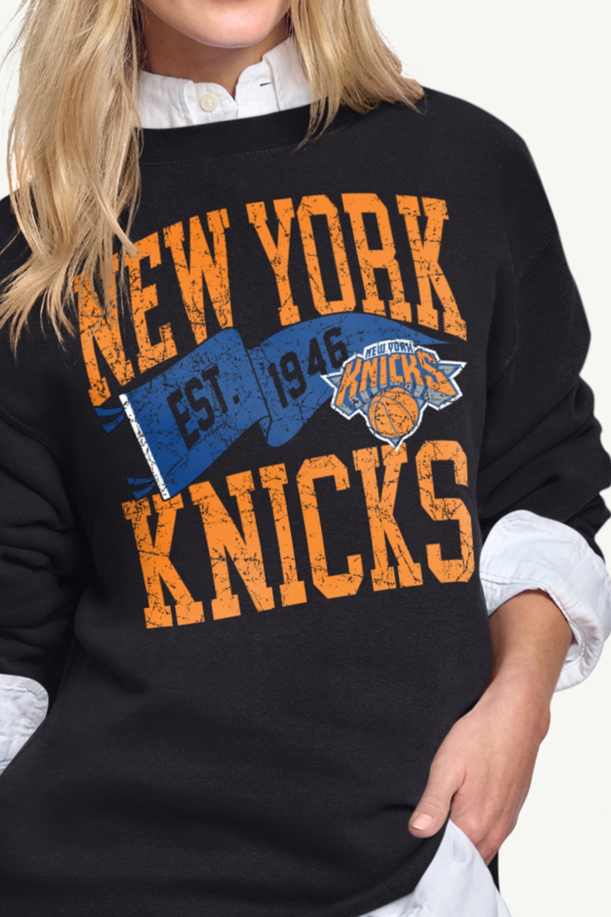 Starter Featured | WOMENS NEW YORK KNICKS PENNANT SWEATSHIRT