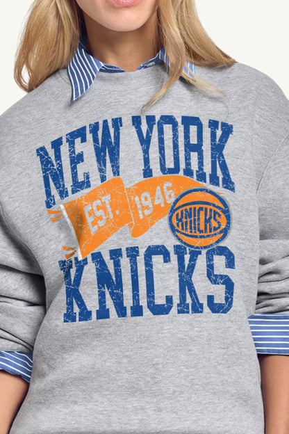 Starter Great Value | WOMENS NEW YORK KNICKS PENNANT SWEATSHIRT