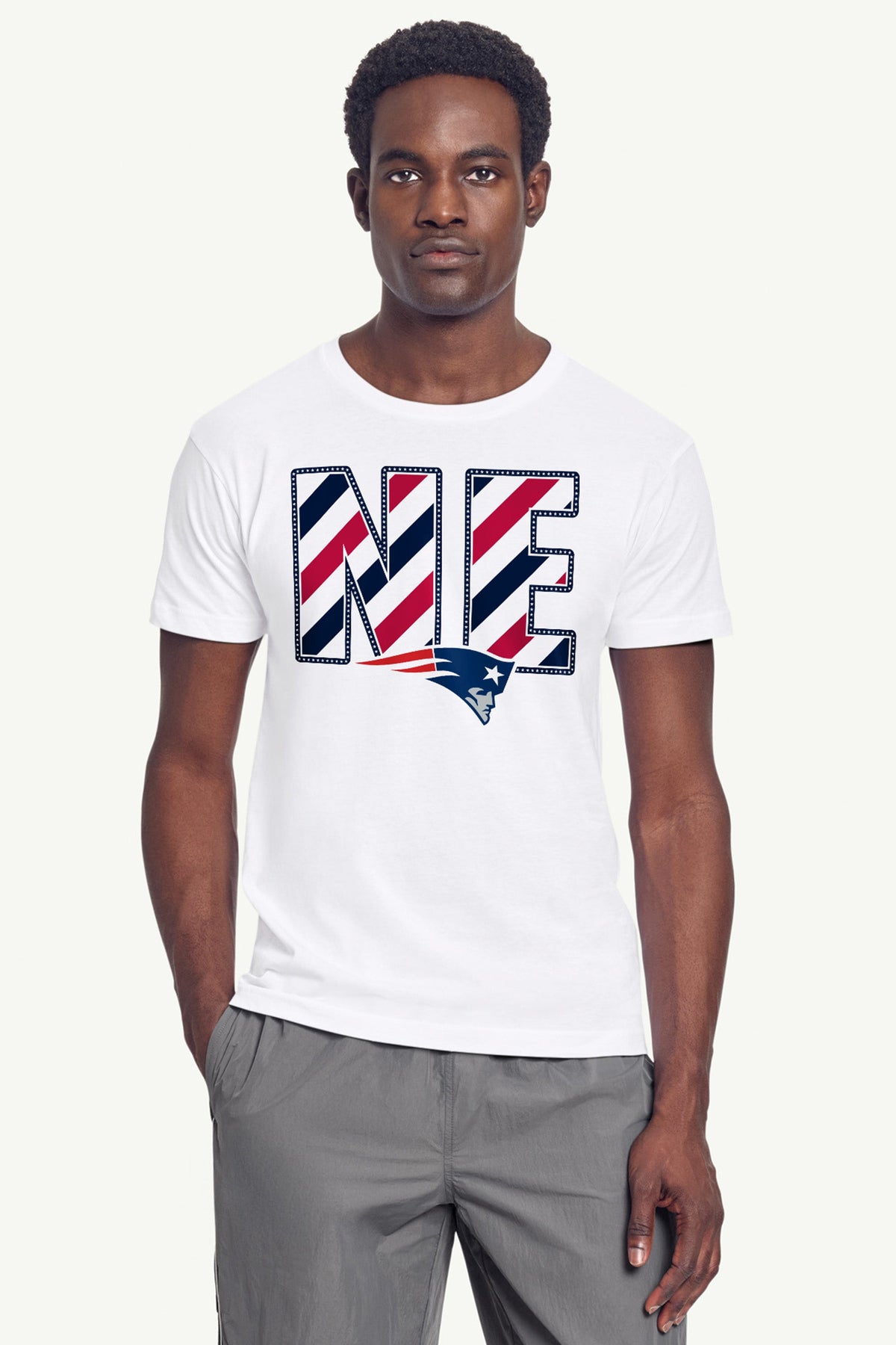 Starter Essential | MENS NEW ENGLAND PATRIOTS STARS AND STRIPES T SHIRT